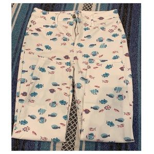 🐠Talbots Fish Print Pants!